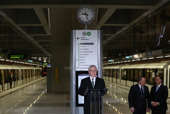 Tarlós István főpolgármester, 4-es metró, Budapest, beruházás